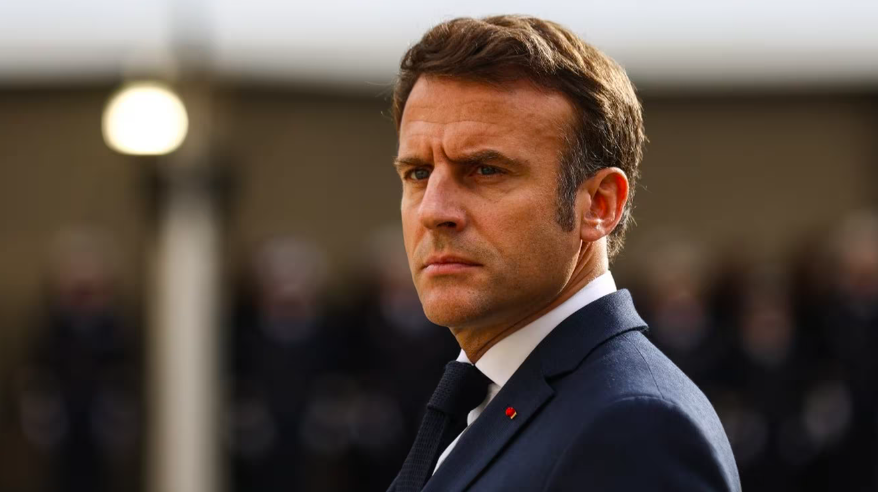 CerfiaFR's tweet image. 🇫🇷🗳️ FLASHBACK | Il y a 4 ans jour pour jour, Emmanuel Macron était réélu pour son deuxième mandat de Président. Il lui reste 1 an avant l’élection d’un nouveau président de la République.