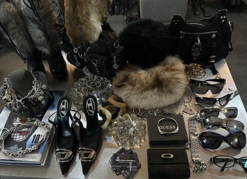 ☥ 𝔡𝔢𝔠𝔞𝔩𝔦𝔲𝔰 ☥ tweet media