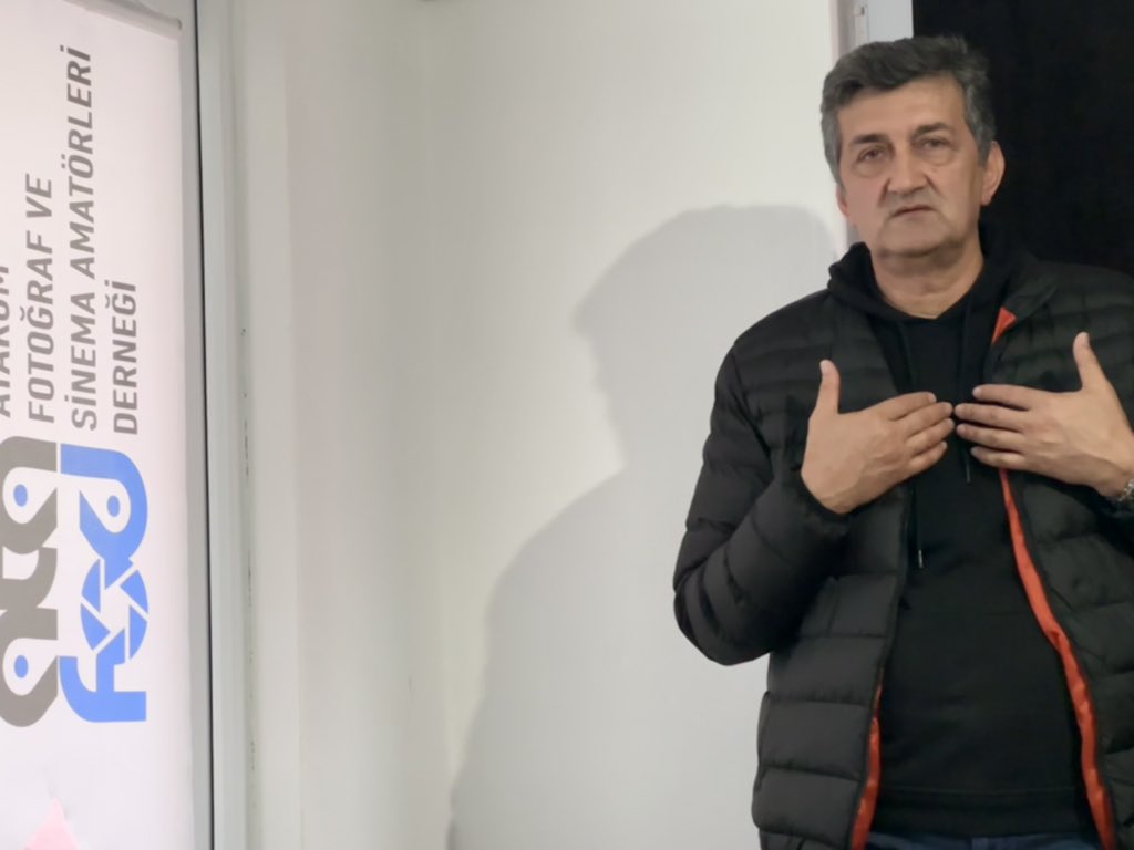 ata_fod's tweet photo. “Küba’da Portre / Küba’da Yaşam” gösteri ve söyleşimizde bizlerle olan herkese teşekkür ederiz. 📸
Erhan Aydın’ın anlatımı ve katılımcılarımızın ilgisiyle çok güzel bir akşam gerçekleştirdik. Yeni etkinliklerde görüşmek üzere!

#ATAFOD #Fotoğraf #Söyleşi https://t.co/XbngEoBkfJ