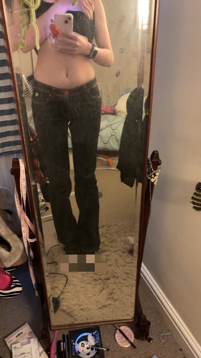 𝄞⨾𓍢ִ໋𝕝𝕦𝕩°❀.ೃ࿔* tweet media