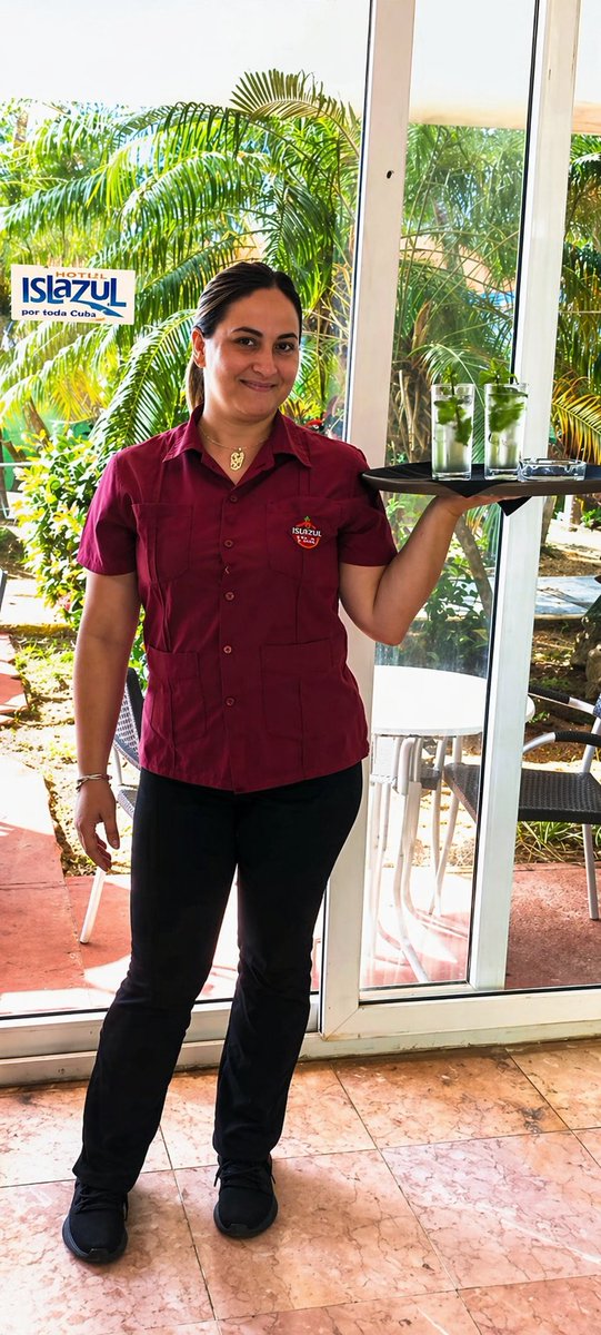 En <a href="/MardelSurVar/">Mar del Sur</a> encontrarás mojitos refrescantes y un servicio de calidad.
<a href="/IslazulV/">Islazul_Varadero</a>
#ElValorDeUnaSonrisa.