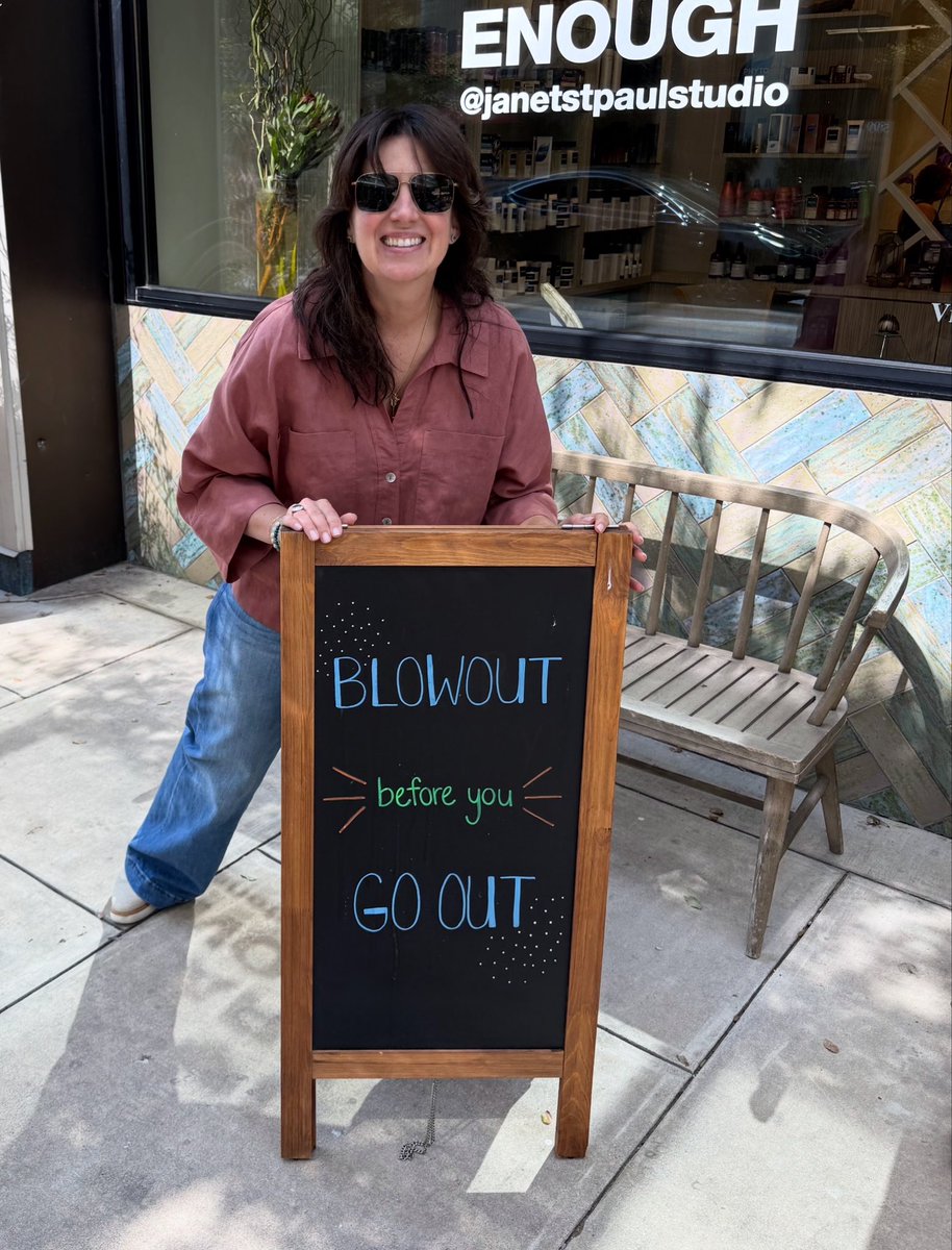 JanetStPaul's tweet image. Signs we’re sending a message… which one? That part’s up to you 😉🪧

#hairquotes #qotd #atx #downtownaustin #austinsalon