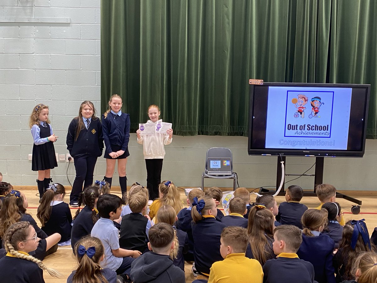 NewStevenstonPr's tweet image. We celebrated our out of school achievers across the school this morning from P1 to P7! We have lots of super talented footballers, dancers and artists! 💙🙌💙#celebratingsuccess
