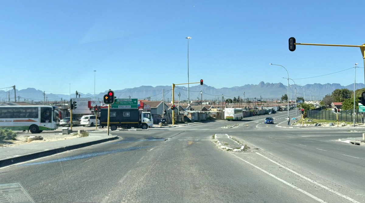 HFI1995's tweet image. In the Western Cape area of #SouthAfrica, the @humanityfirstZA team is planning to provide #training services for the most deprived #youth