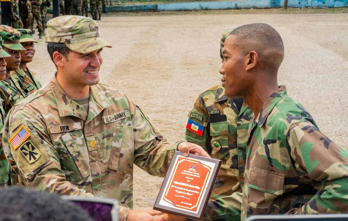 SupportFAdH's tweet image. Authorize Foreign Military Sales (#FMS) to the Armed Forces of Haiti #FADH and approve their entry into the State Partnership Program (#SPP) with @LANationalGuard 

@Mario_Andresol @MDefenseHT @USEmbassyHaiti @StateDept @DeptofWar @MarioDB @RepBrianMast