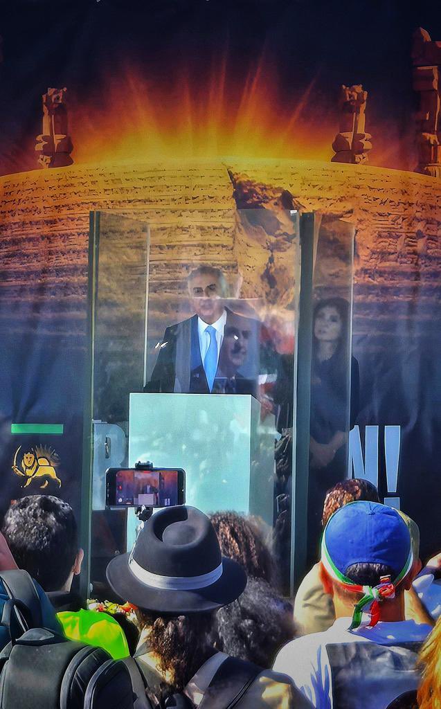 Arash Hampay tweet media