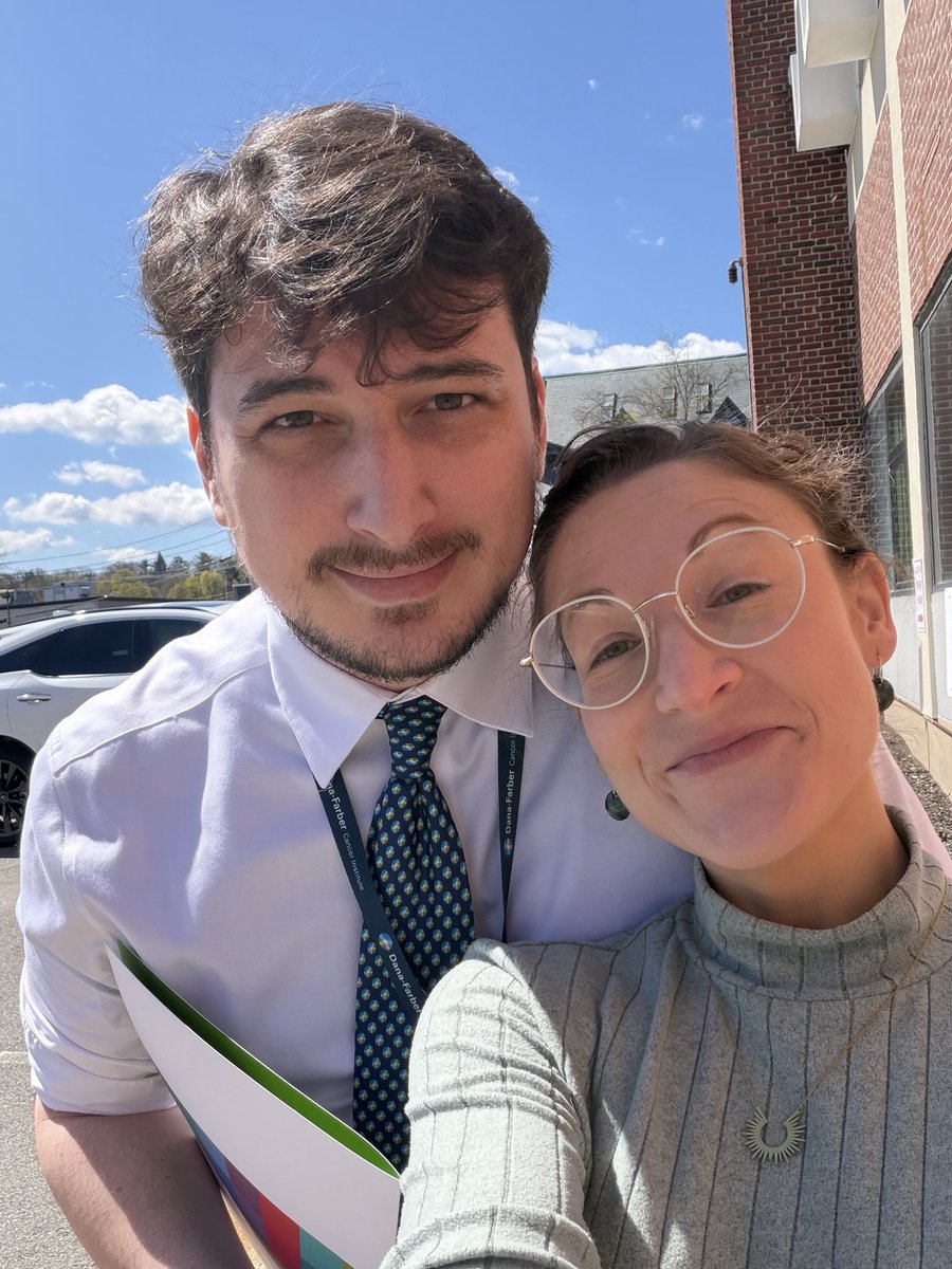 jennifermarksmd's tweet image. Proud new home owners!☀️🕶️☀️
Happy Closing Day!  
#boston , #finally a #homeowner 
Extra bonus that the sun is out! 🌷🌷🌷#lcsm #spring