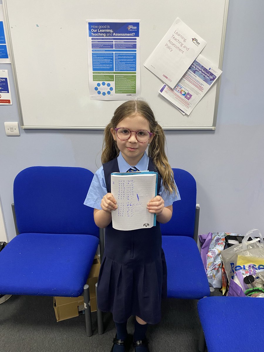 NewStevenstonPr's tweet image. Mrs Scott was delighted to welcome some very hard working children to her office this week, fantastic efforts in literacy, maths and art! Well done everyone! 💙🙌💙#celebratingsuccess #proud