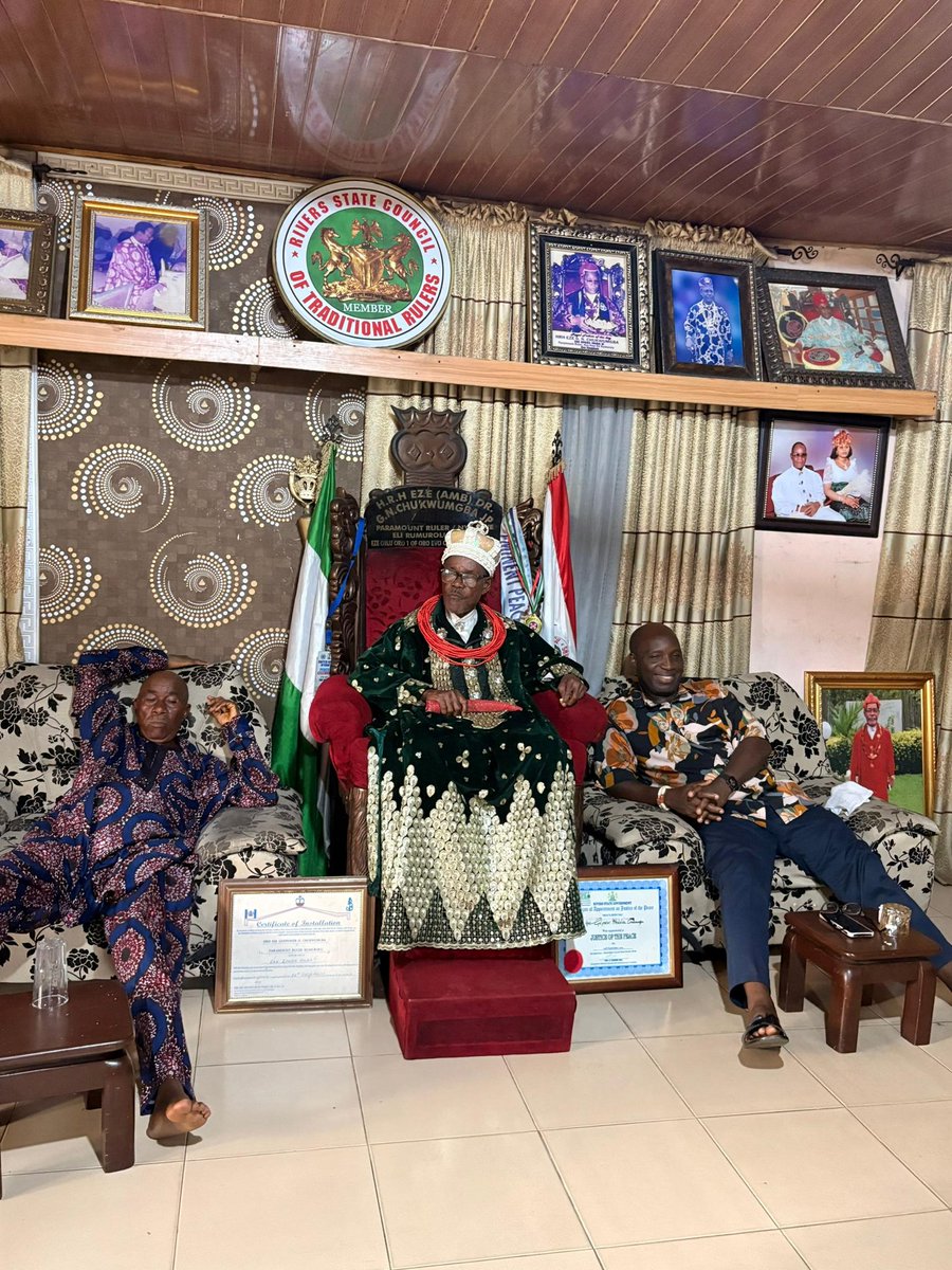 NationalNes's tweet image. Eath Day activities by @NationalNes Rivers State Chapter, led by the Chapter Chairman. It was a meaningful blend of dialogue &amp;amp; action in Rumurulo Town.
A symposium at the Community School Rumurulo brought experts, students and the traditional ruler on #environment #SDGs #climate