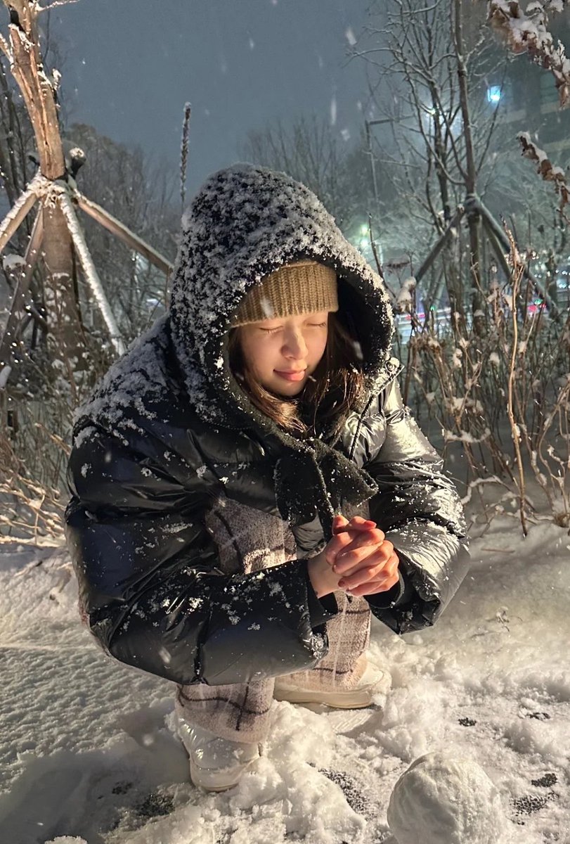 OREO🍪 tweet media