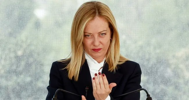 XpressTR tweet media