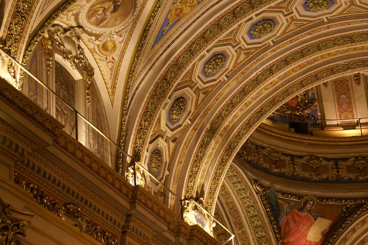 Argentinian Catholic Aesthetics tweet media