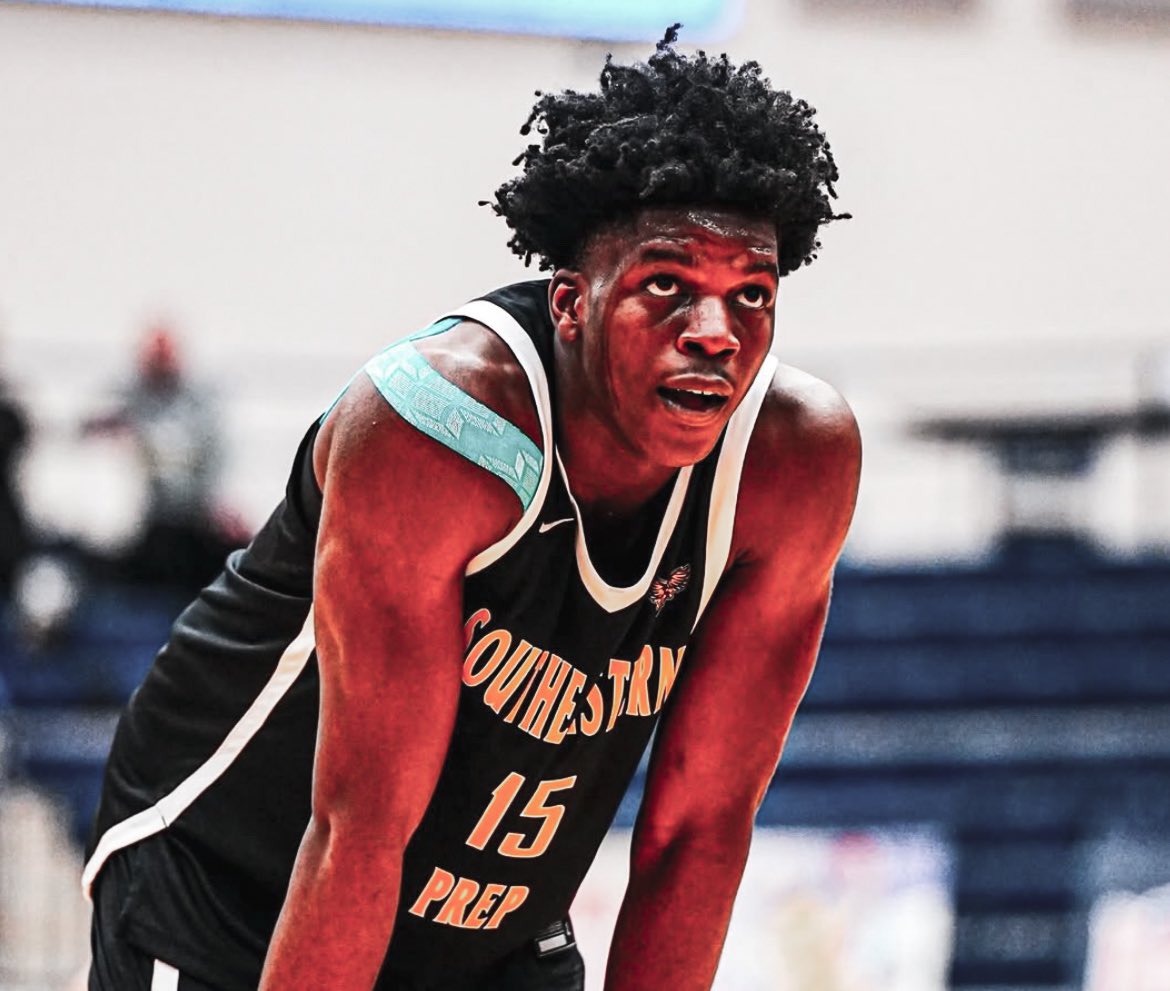 Louisvillecbb's tweet image. Louisville is set to host (2027) 5⭐️ 7-foot  center Obinna Ekezie Jr. for an official visit 👀