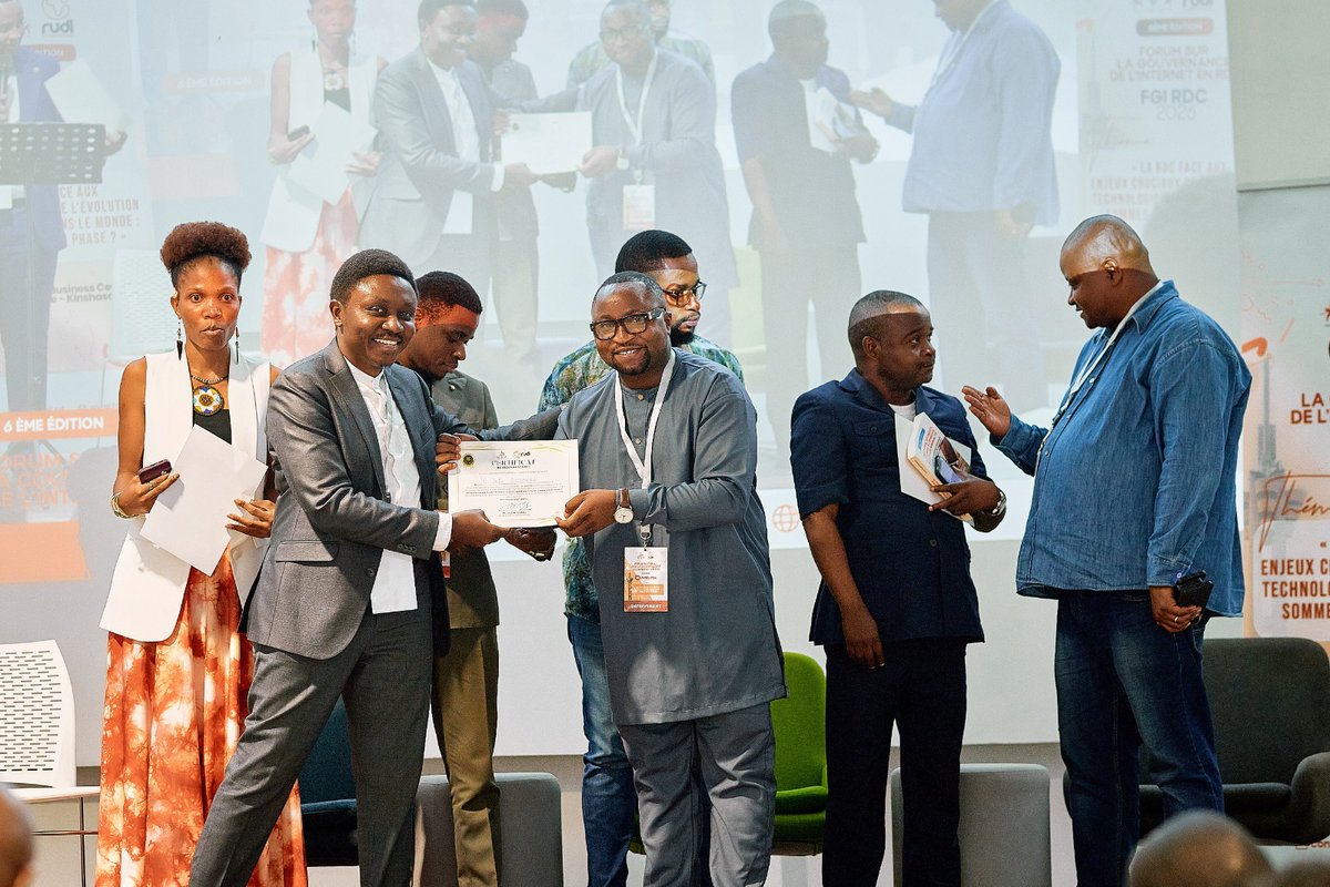 johnbusomoke's tweet photo. Nous avons participé comme panéliste au 6e Forum sur la Gouvernance de l’Internet en RDC ( #fgirdc2026
 ). Nous y avons évoqué le rôle crucial du gouvernement, des plateformes numériques et des citoyens pour endiguer les fake news, afin d’assainir l’espace numérique en RDC.
Merci aux organisateurs, et particulièrement à M. @arsenebaguma  l’initiateur de ce forum qui continue de porter ses fruits depuis désormais 6 ans.

@SuminwaJudith @Katsuva_R
@PatrickMuyaya @mfa_russia @afpfr
#fatcheking #RDC #INTERNET #numerique