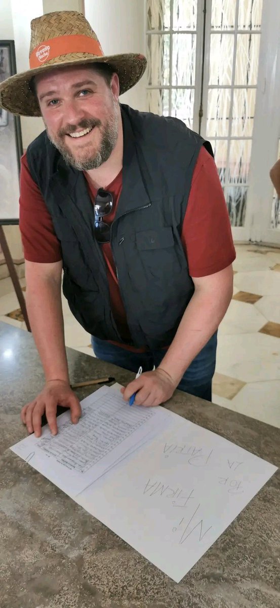 Ambassade de Cuba en France tweet media