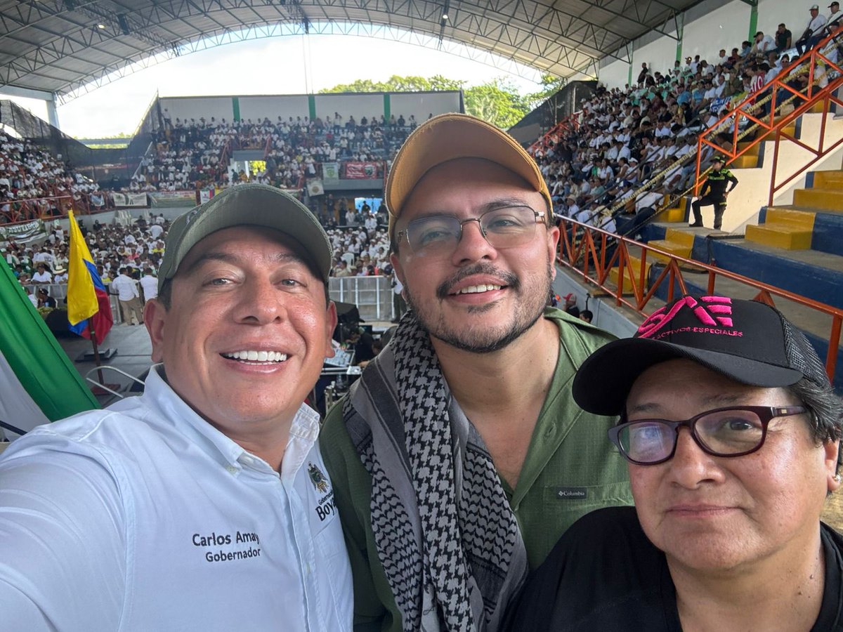 Carlos Amaya 🌻 tweet media