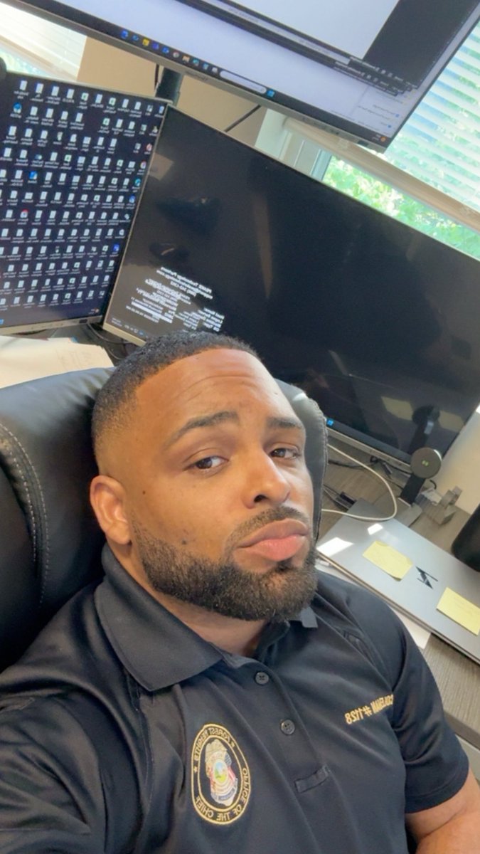 Black.success tweet media
