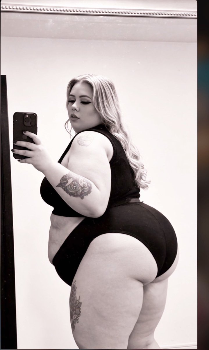 Juicy Sinclair 🧁 tweet media