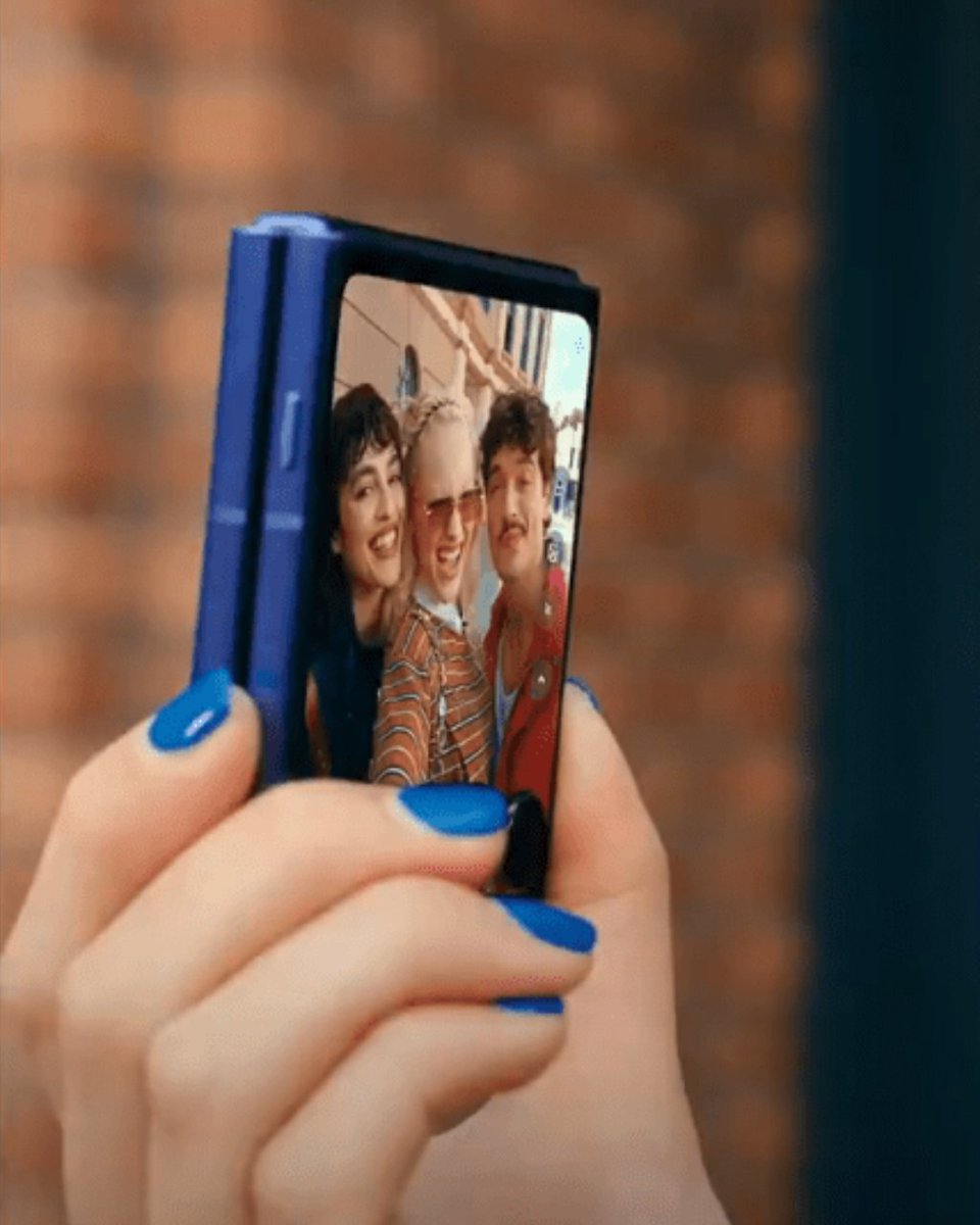 drbeel_techno's tweet image. #Motorola
ستعلن موتورولا عن مطوياتها الصغيرة الجديدة #RazrUltra و #RazrPlus و #Razr في 29 إبريل الجاري.
ستبع