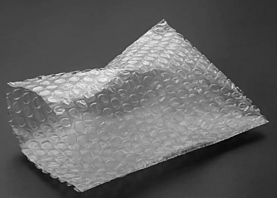 brujahMamee's tweet image. Unboxed my [品牌名/物品名]!  Perfect fit/quality—total win. Who’s tried this gem #Unboxing #[相关标签]