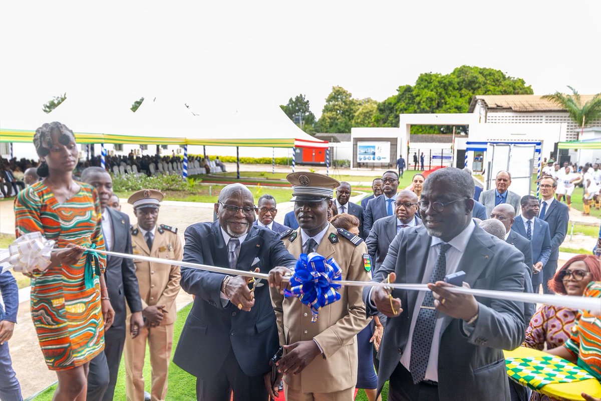 Présidence Togolaise/Togolese Presidency tweet media