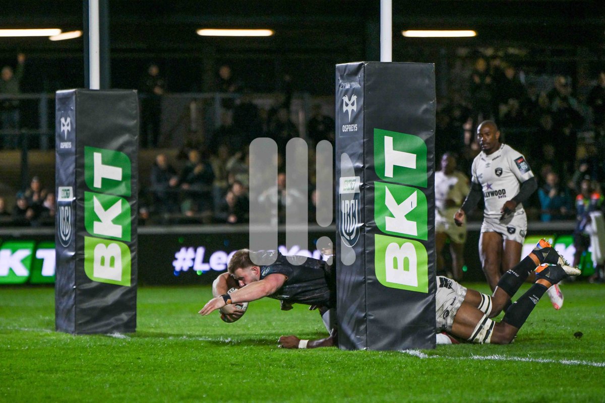 replay_images's tweet image. Ospreys v Hollywood Bet Sharks
BKT United Rugby Championship,
Brewery Field, Bridgend, Wales
18th April 2026
©Mike Jones | Replay Images
#URC #rugby #rugbyunion #ospreys @ospreys @SharksRugby