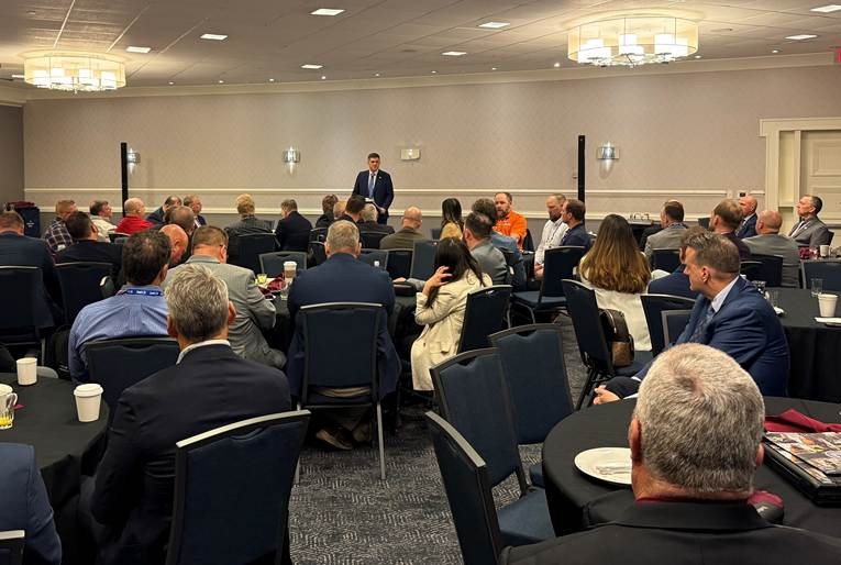 Congressman Brad Finstad tweet media