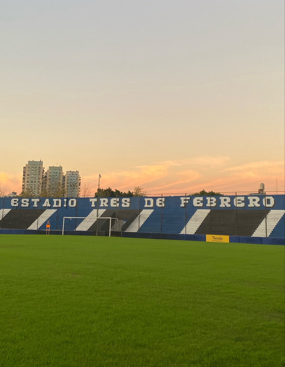 Club Almagro
Décimo día de resiembra.