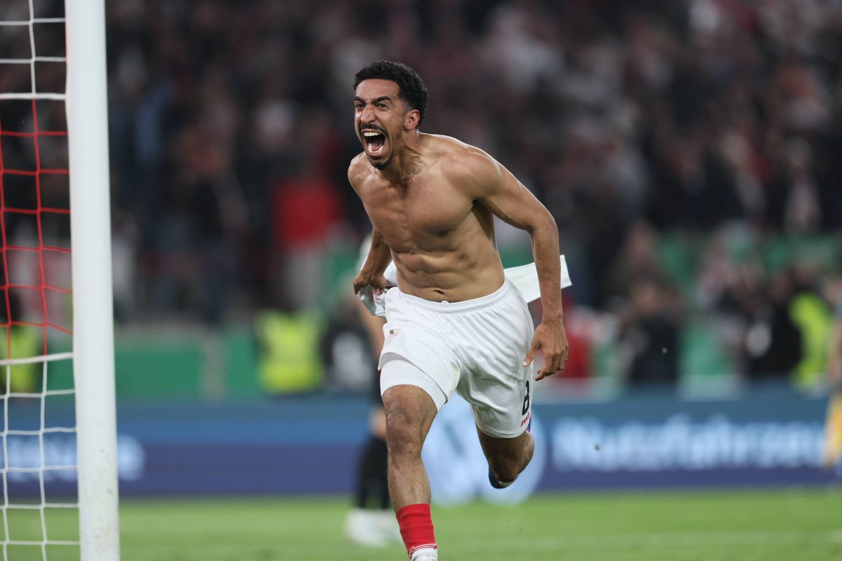 Plettigoal's tweet image. 🚨Congratulations to @VfB! What a DFB-Pokal final awaits on 23 May in Berlin against FC Bayern. 🤩🤩🤩

And hardly anyone deserves this goal and these emotions as much as Tiago Tomas. 

One story in Berlin: Hoeneß X Hoeneß X Hoeneß.