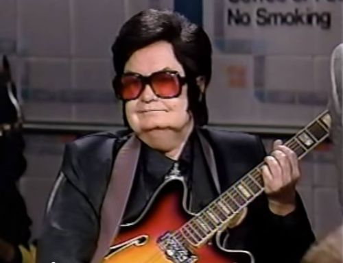 MSolisEscobar's tweet image. Roy Orbison (April 23, 1936 – December 6, 1988) #singer #songwriter, best known for his distinctive, powerful #voice, complex #compositions, and dark emotional #ballads. Orbison grew up in Texas and began singing in a rockabilly/country and western band.
youtu.be/_PLq0_7k1jk?si…