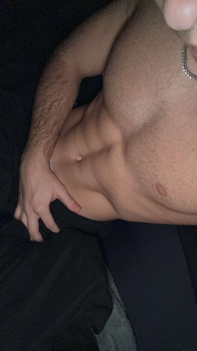 nik0vale's tweet photo. Come see the wild side ;) https://t.co/22wo6Rdaiq #onlyfans #muscles #abs #findom #alpha #straight #gay #mlm #domination https://t.co/sSHrK4efxu