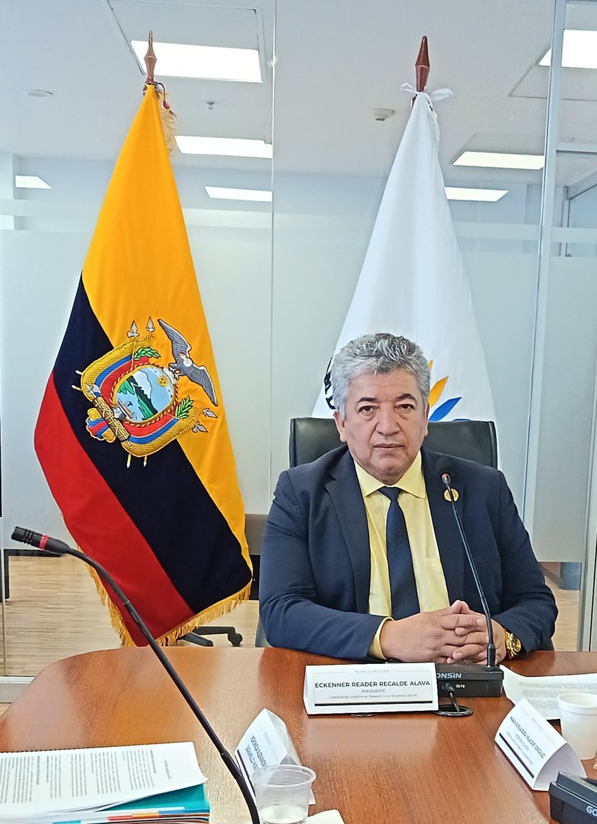 Comisión del Derecho al Trabajo y Seguridad Social tweet media