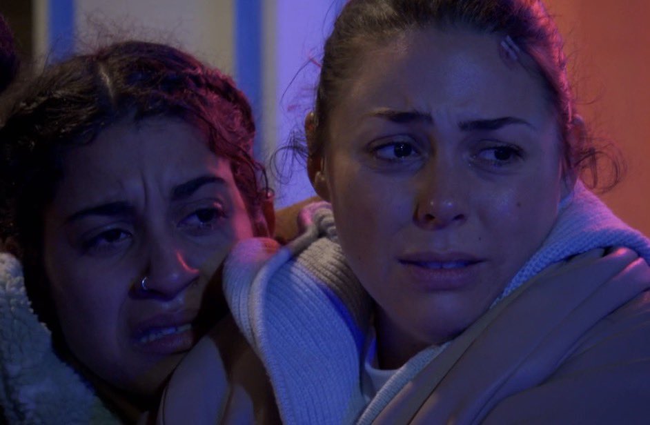 tonight’s ep.. Aaron &amp; Sophie take a bow. phenomenal acting. Aaliyah &amp; Juhaim were incredible too. also, to have Kojo &amp; Harry watching on, seeing Ravi fully breakdown bc of his own actions was clever. this week has been a strong, mentally exhausting &amp; emotional one #EastEnders