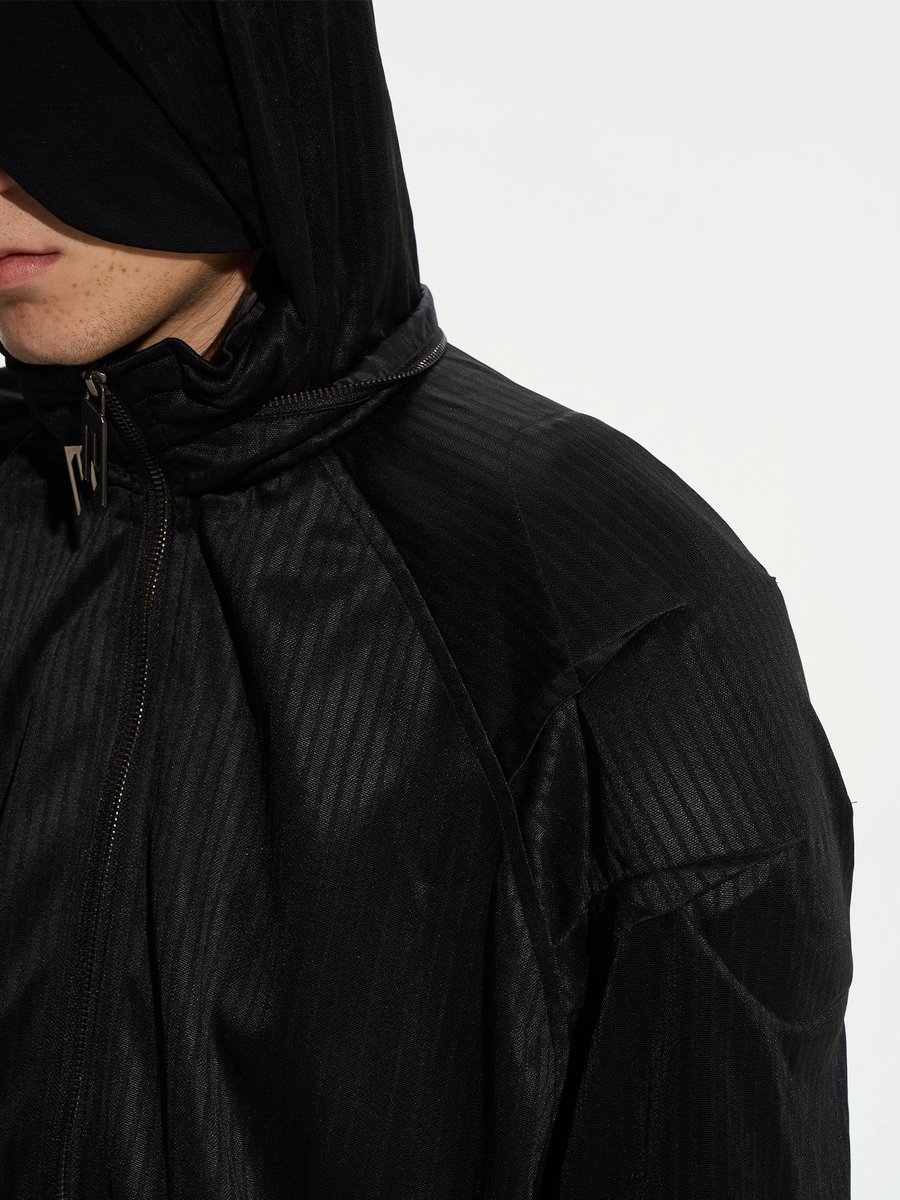 cpctofficial's tweet image. Guard Striped Glove Sport Jacket

Relaxed fit with sport stripe fabric and guard detailing for added structure. Drawcord hem for adjustable fit.

#SportyUtility #StripeDetail #Athleisure #OversizedFit #StreetwearEssential