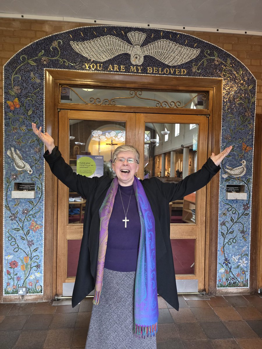 Silvanarscj's tweet image. 'You are my beloved... Words spoken; love poured out, over me and you...'

And I recall a pivotal moment, a #call and a certainty of love, in the latest piece of Heaven
⬇️💜
allthislifeandheaventoo.blogspot.com/2026/04/belove…

#TodaysHeaven #SimplyLife #Choice4God #NunsOfTwitter