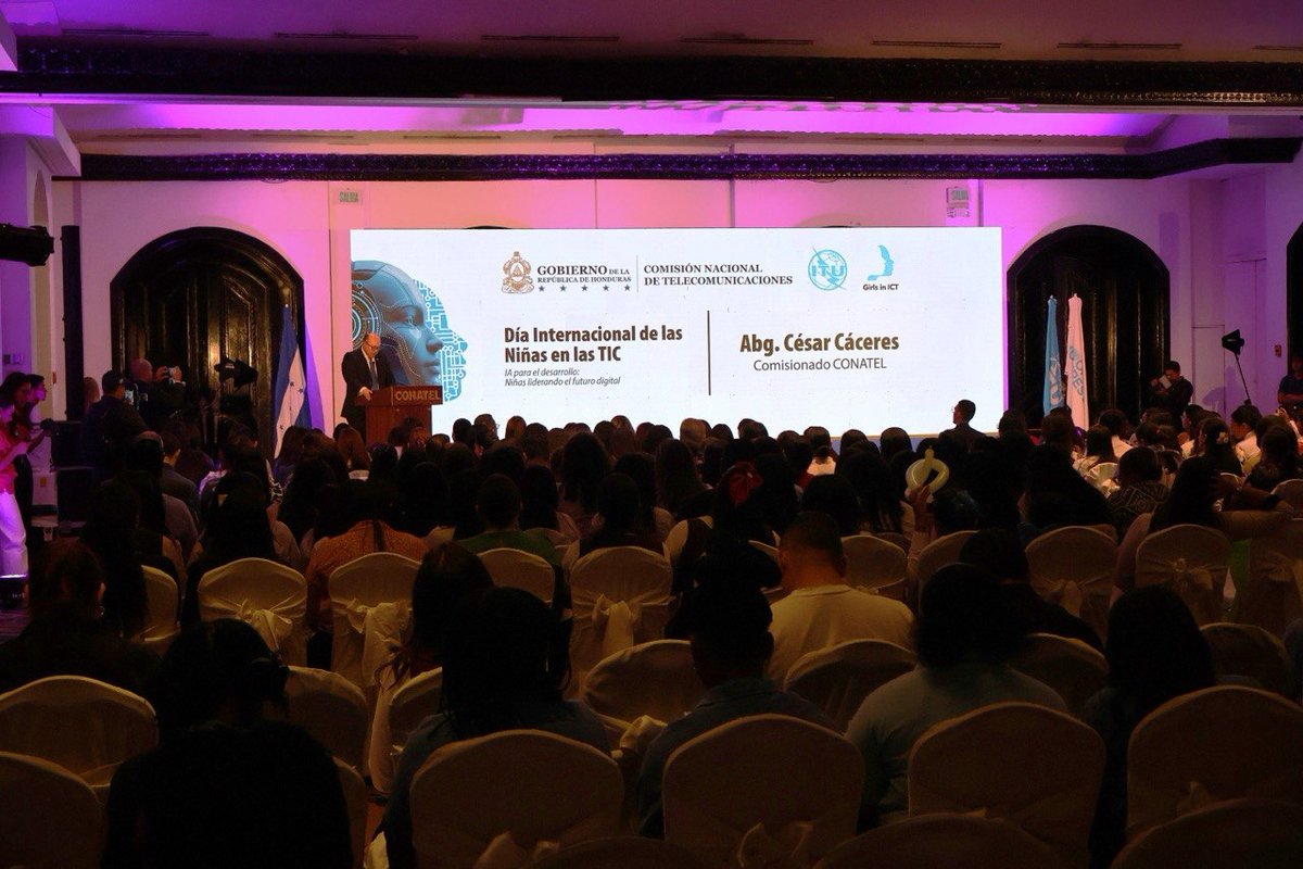 CICESCT HN tweet media