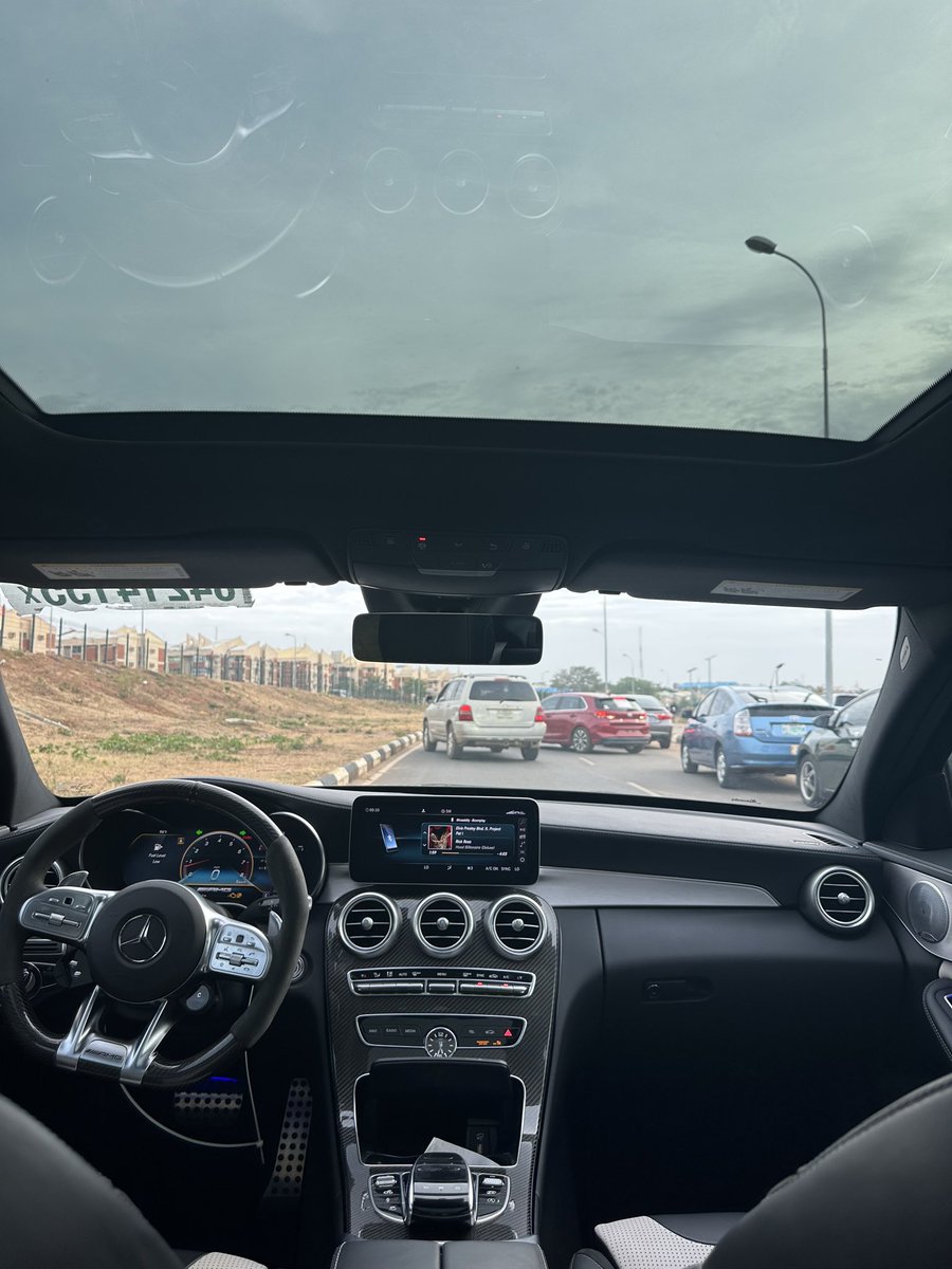 IconicRides001's tweet image. FOREIGN USED MERCEDES BENZ C63s//AMG 2021 WITH ORIGINAL CUSTOM DUTY PRICE @💰💰
Nationwide delivery DM or ☎️: 09132601648
#abuja #c63s #lagos #amg #iconicrides001