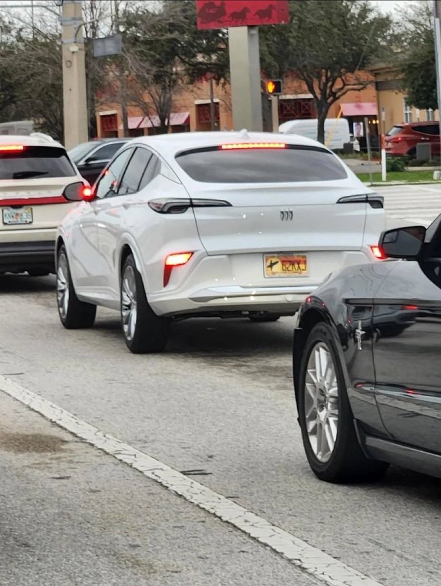 Alex Edgerton tweet media