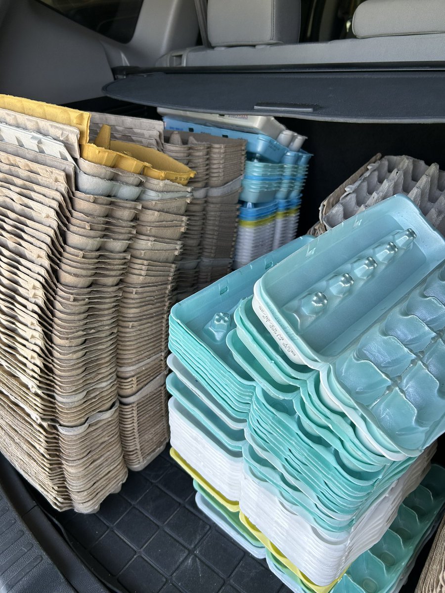 IndianaAtt's tweet photo. Donating egg cartons round two!  The chickens are starting to lay.  Soon eggs (protein) will be getting donated to the local food pantry.   
#attpioneers #fullerfarms #HOPE #attimpact #lifestatt https://t.co/PCjeikfVFW