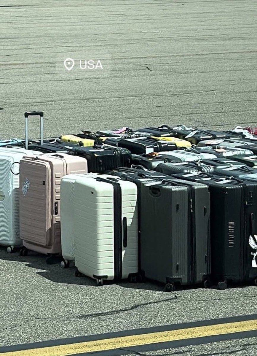 𝐋𝐢𝐚𝐧𝐚. ⁷ 🔮 • ⊙⊝⊜ VAI VER O BTS! 🇧🇷 tweet media