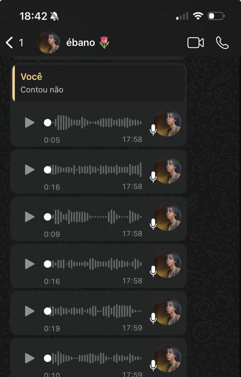 Nunca vi alguém falar tanto q nem o ébano #saifora