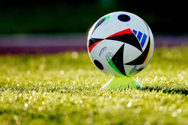 نايف tweet media