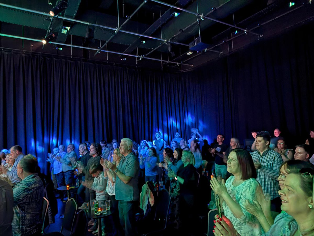 newgatearts's tweet photo. Ímar just off stage at New Gate, what a performance 🔥 Mohsen Amini and the lads absolutely brought it tonight. Tight, energetic, and the crowd was right there with them from start to finish.
One of those gigs you’ll be talking about for a while 👏 https://t.co/AFunaLV2Z0