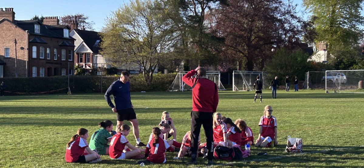 Stone Old Alleynians Girls & Ladies Football Club tweet media