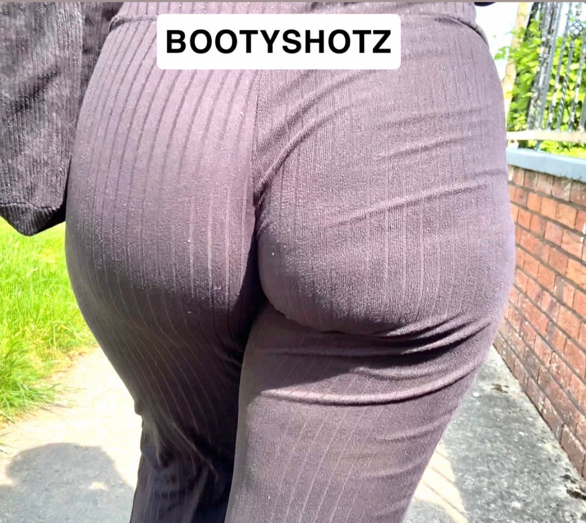 BootyShotz tweet media
