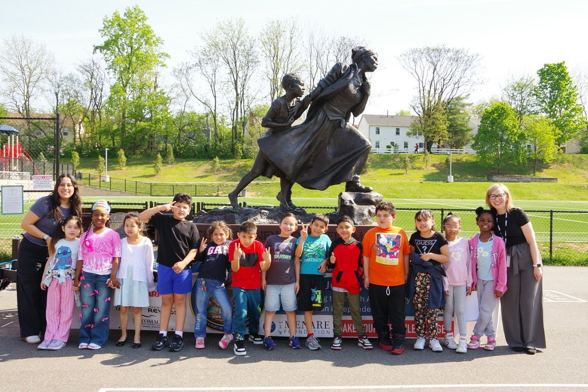 Harriet R. Tubman Elementary School tweet media