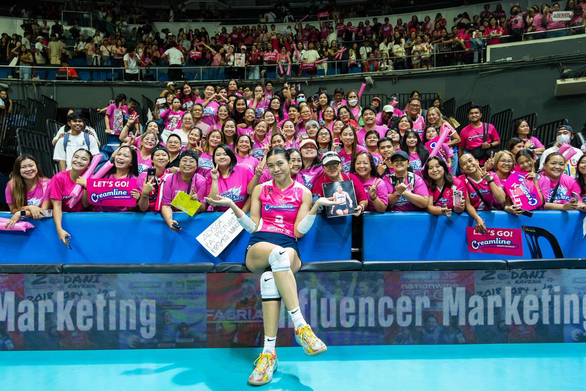 Alyssa Valdez tweet media