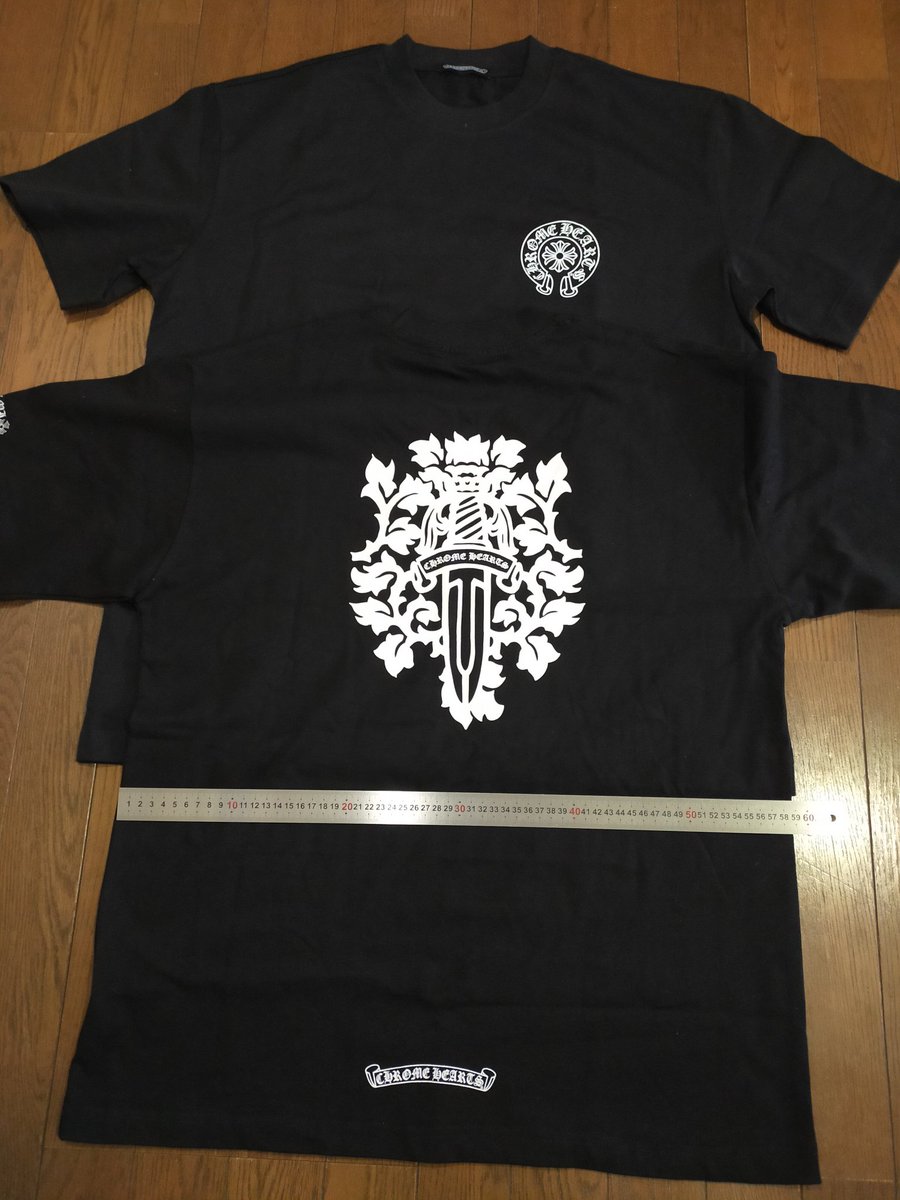 Tシャツのサイズupのご依頼、2枚共身幅60cm→71cm両サイドに10cm強足し、小さくするより倍以上手間かかりますよ/¥ ?
#Tシャツ直し 　#身幅出し　#サイズup　#安価　#デニム工房ib　#大阪　#寝屋川　#香里園