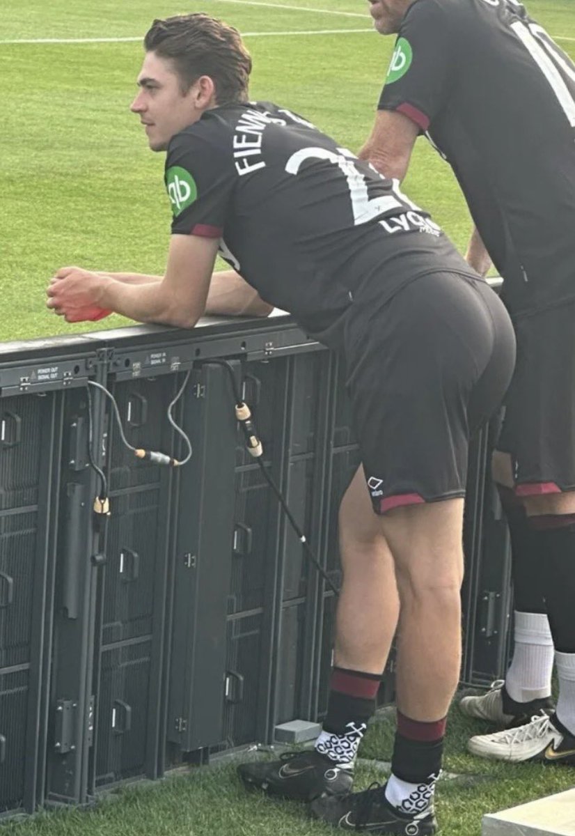 🏋🏻‍♂️HimboCrave💪🏼 tweet media