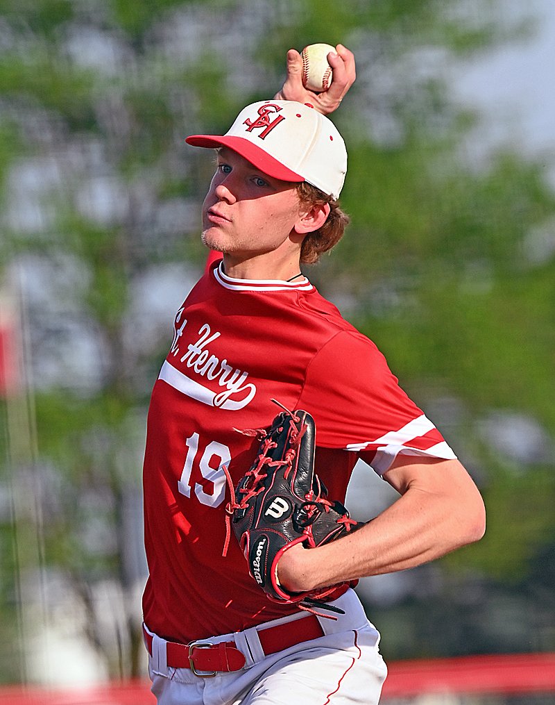 PressProsMag's tweet photo. St. Henry scores walk-off win in classic pitching duel win over Delphos St. John.  Read:  https://t.co/sS8UdCRwMa https://t.co/Cy5b10cZeR